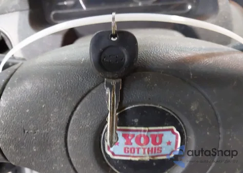 2006 Chevrolet Hhr Lt из США, поврежденный, VIN 3GNDA23D86S668095